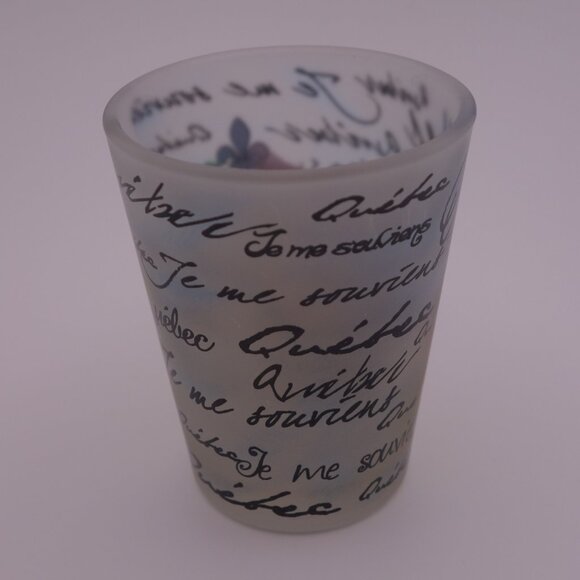 Quebec Smoked Shot Glass - Picture 3 of 10